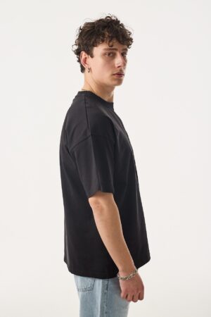 432-410TS035-Resilient-Siyah-T-Shirt-1
