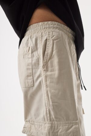 66-Crisp-Para-t-Kuma-Krem-Jogger-Pantolon